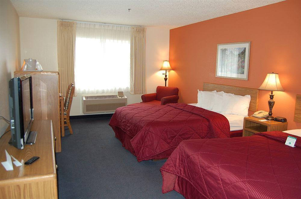 Hotel Ramada By Wyndham Coeur D'Alene Exterior foto